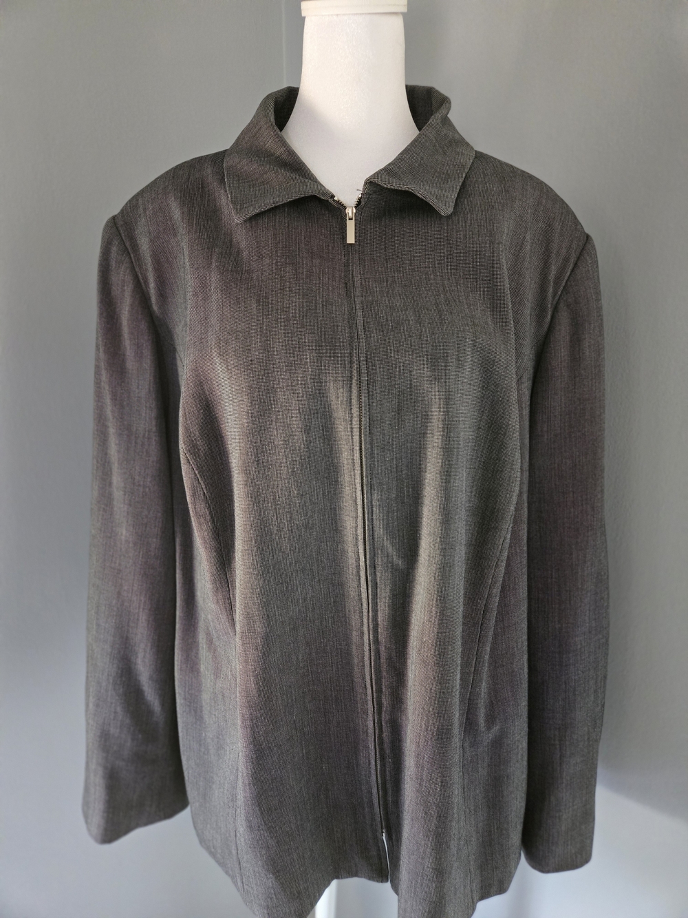 Rafaella Womens Charcoal Zip-Front Lightweight Shirt Jacket
